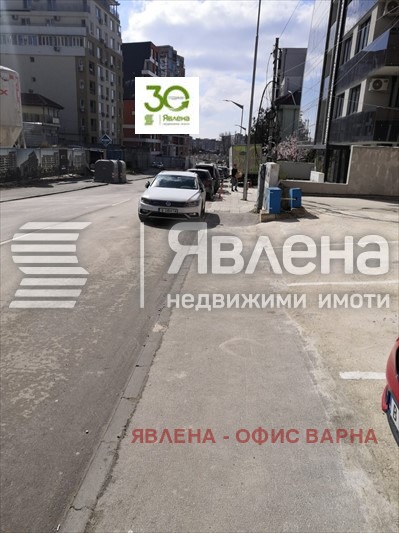Till salu  Bar Varna , Levski 2 , 150 kvm | 60531725 - bild [2]