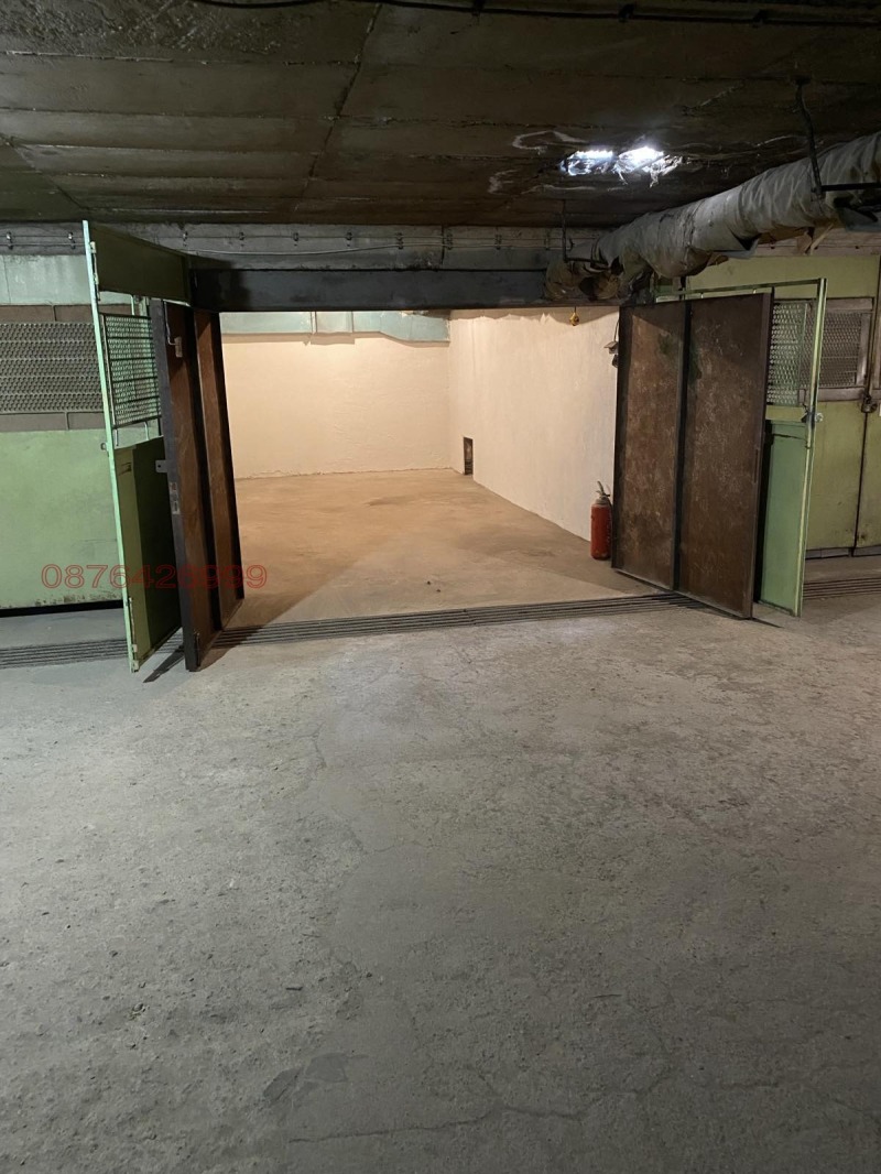 Продава ГАРАЖ, ПАРКОМЯСТО, гр. София, Хаджи Димитър, снимка 2 - Гаражи и паркоместа - 53539159