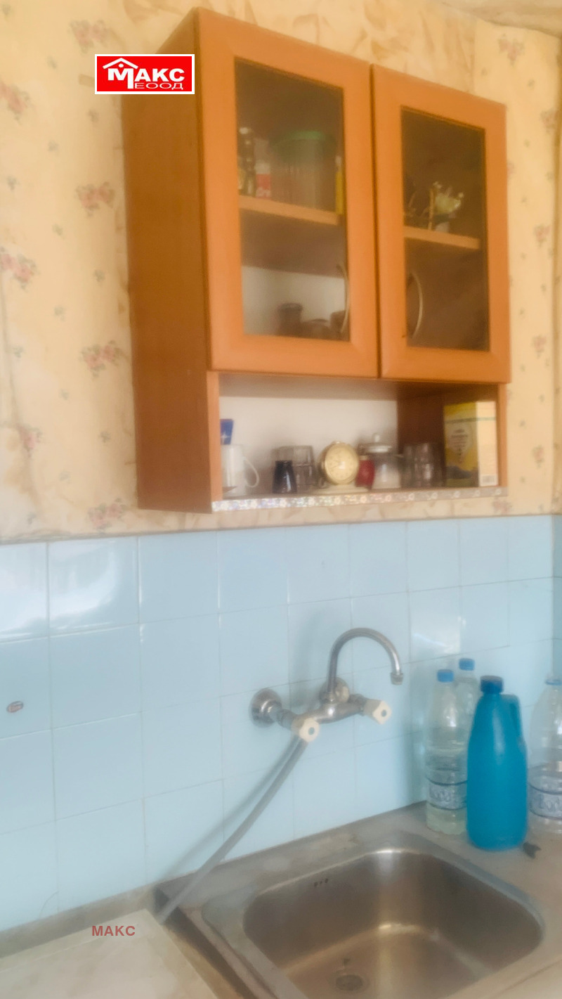 Продава 2-СТАЕН в град Перник, Изток - 47 кв.м / 45 000 € » 88 012.35 лв., МАКС