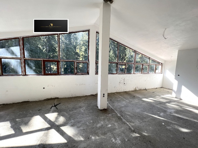 Продава 3-СТАЕН в област Смолян, к.к. Пампорово - 130 кв.м / 92 500 € » 180 914.28 лв., ИМ ДЕВЕЛЪПМЕНТ