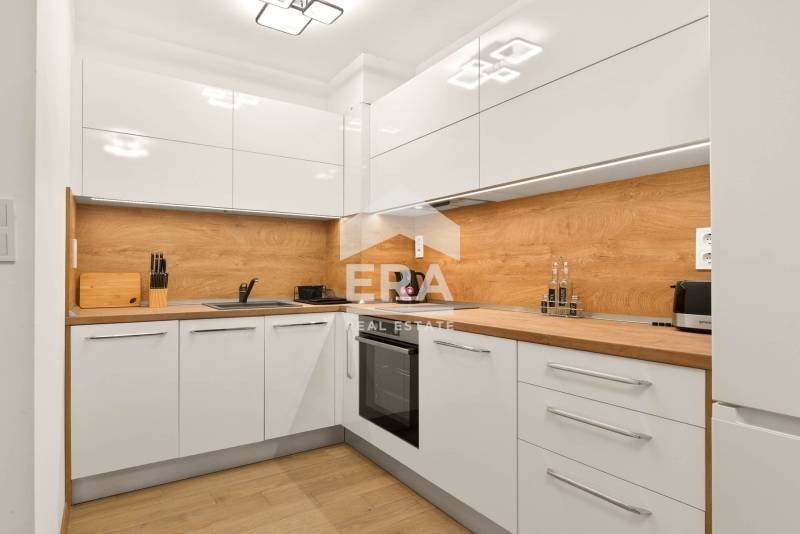 Продава 2-СТАЕН, гр. Варна, м-т Горна Трака, снимка 3 - Апартаменти - 53106950