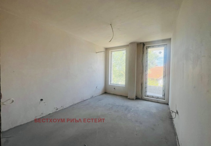 Till salu  2 sovrum Varna , Levski 1 , 73 kvm | 66371224 - bild [4]