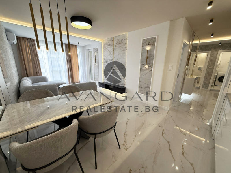 Продава 3-СТАЕН, гр. Пловдив, Остромила