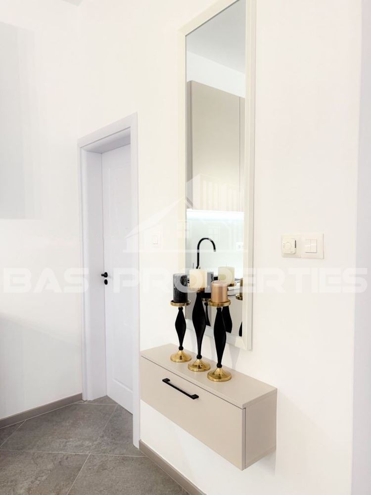 Продава 3-СТАЕН, гр. София, Център, снимка 15 - Апартаменти - 53227804