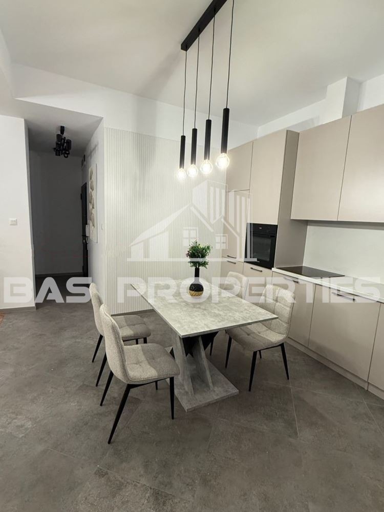 Продава 3-СТАЕН, гр. София, Център, снимка 6 - Апартаменти - 53227804