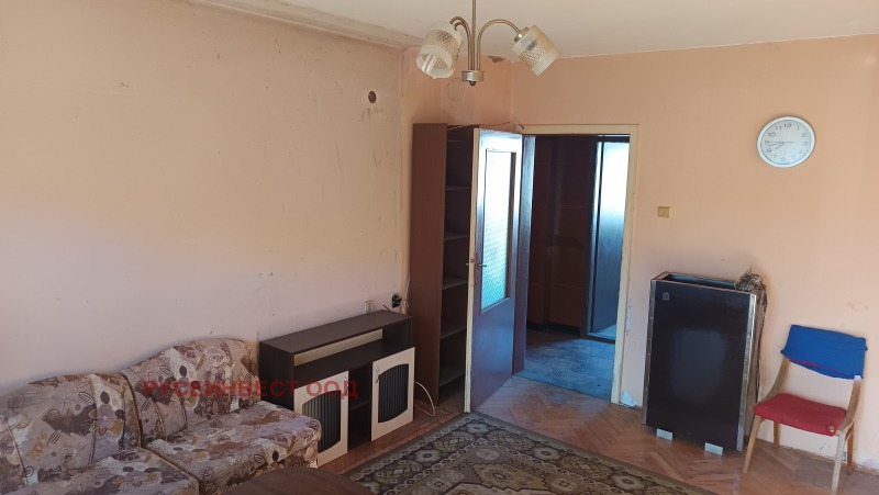 Продава 3-СТАЕН, гр. Русе, Здравец Изток, снимка 2 - Апартаменти - 53413948