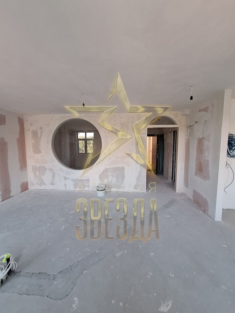 Na prodej  Kancelář Plovdiv , Centar , 135 m2 | 16676329