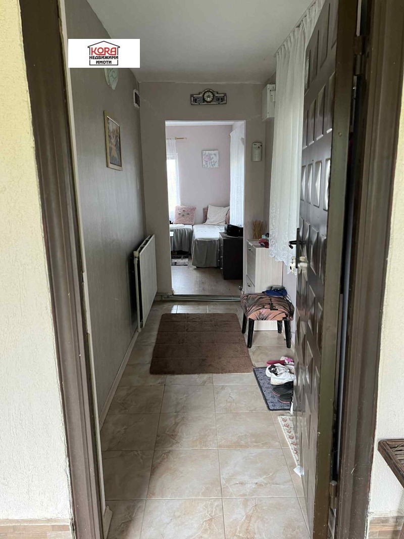 Продава ВИЛА, гр. Плевен, м-т Мъртва долина, снимка 7 - Вили - 52453889