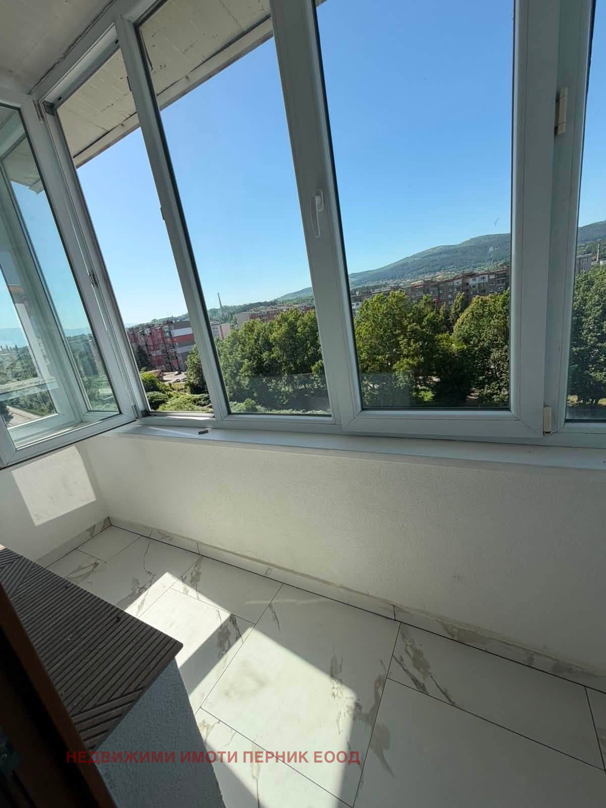 Продава 4-СТАЕН, гр. Перник, Димова махала, снимка 5 - Апартаменти - 55089152