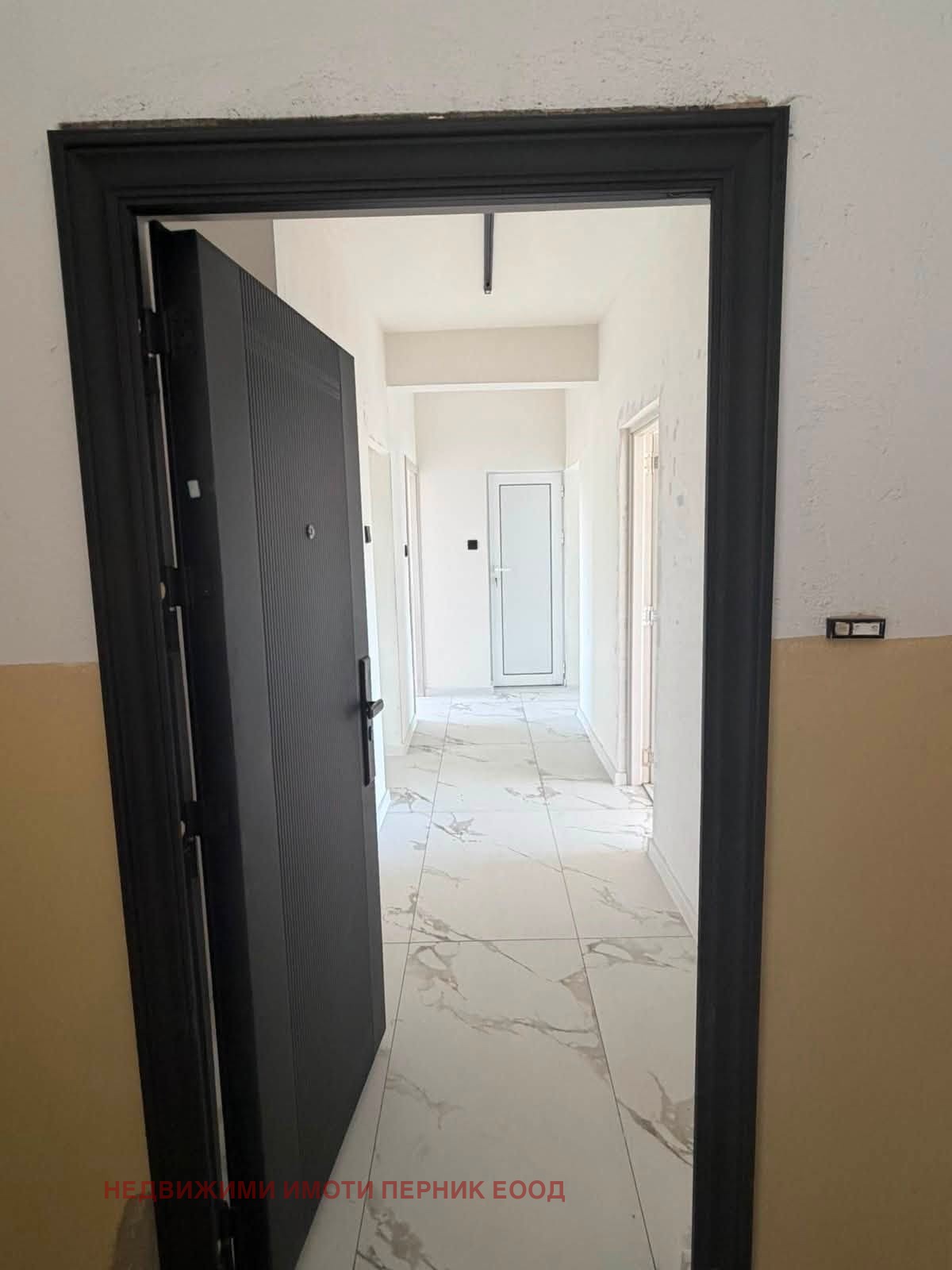 Продава 4-СТАЕН, гр. Перник, Димова махала, снимка 12 - Апартаменти - 55089152