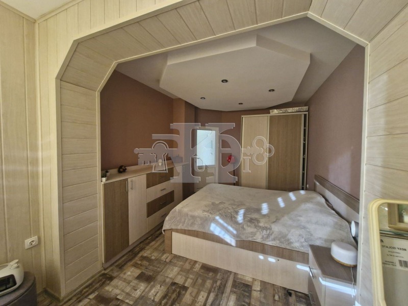 Продава  3-стаен град Добрич , Център , 76 кв.м | 88515438 - изображение [7]