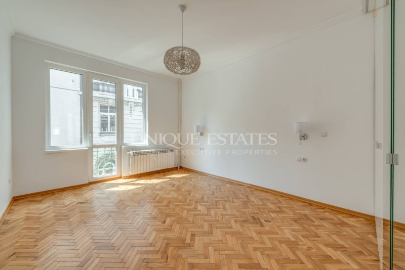 Na sprzedaż  3 sypialnie Sofia , Centar , 150 mkw | 40532148 - obraz [4]