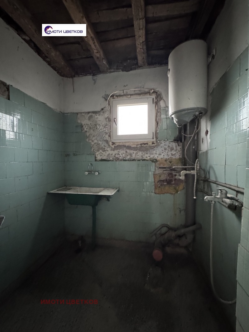 Продава ЕТАЖ ОТ КЪЩА, гр. Враца, Център, снимка 15 - Етаж от къща - 53247375