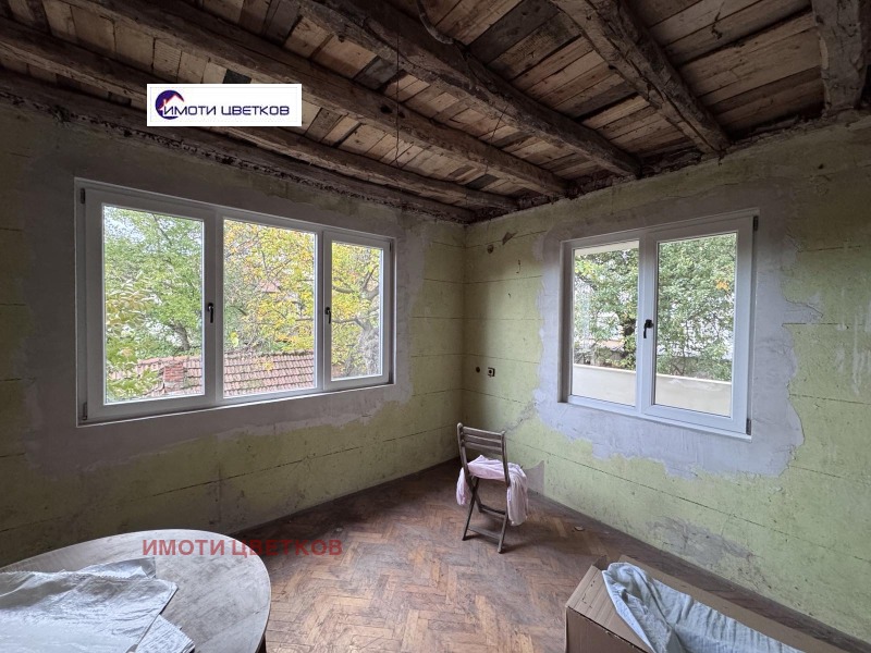 Продава ЕТАЖ ОТ КЪЩА, гр. Враца, Център, снимка 3 - Етаж от къща - 53247375