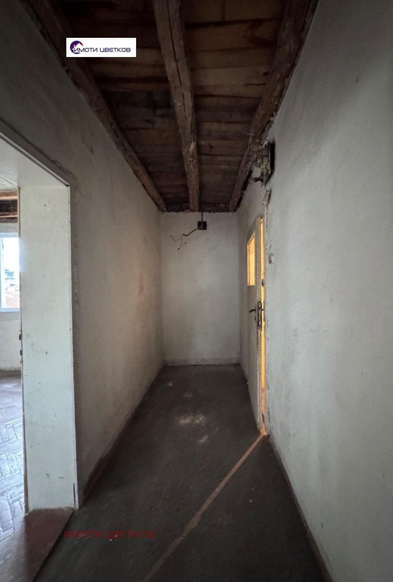 Продава ЕТАЖ ОТ КЪЩА, гр. Враца, Център, снимка 6 - Етаж от къща - 53247375