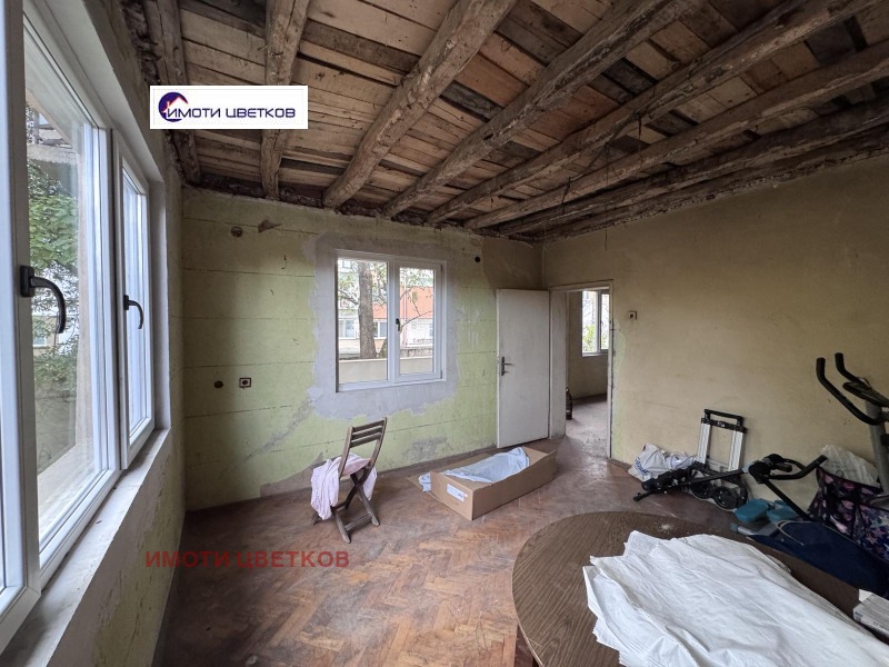 Продава ЕТАЖ ОТ КЪЩА, гр. Враца, Център, снимка 4 - Етаж от къща - 53247375