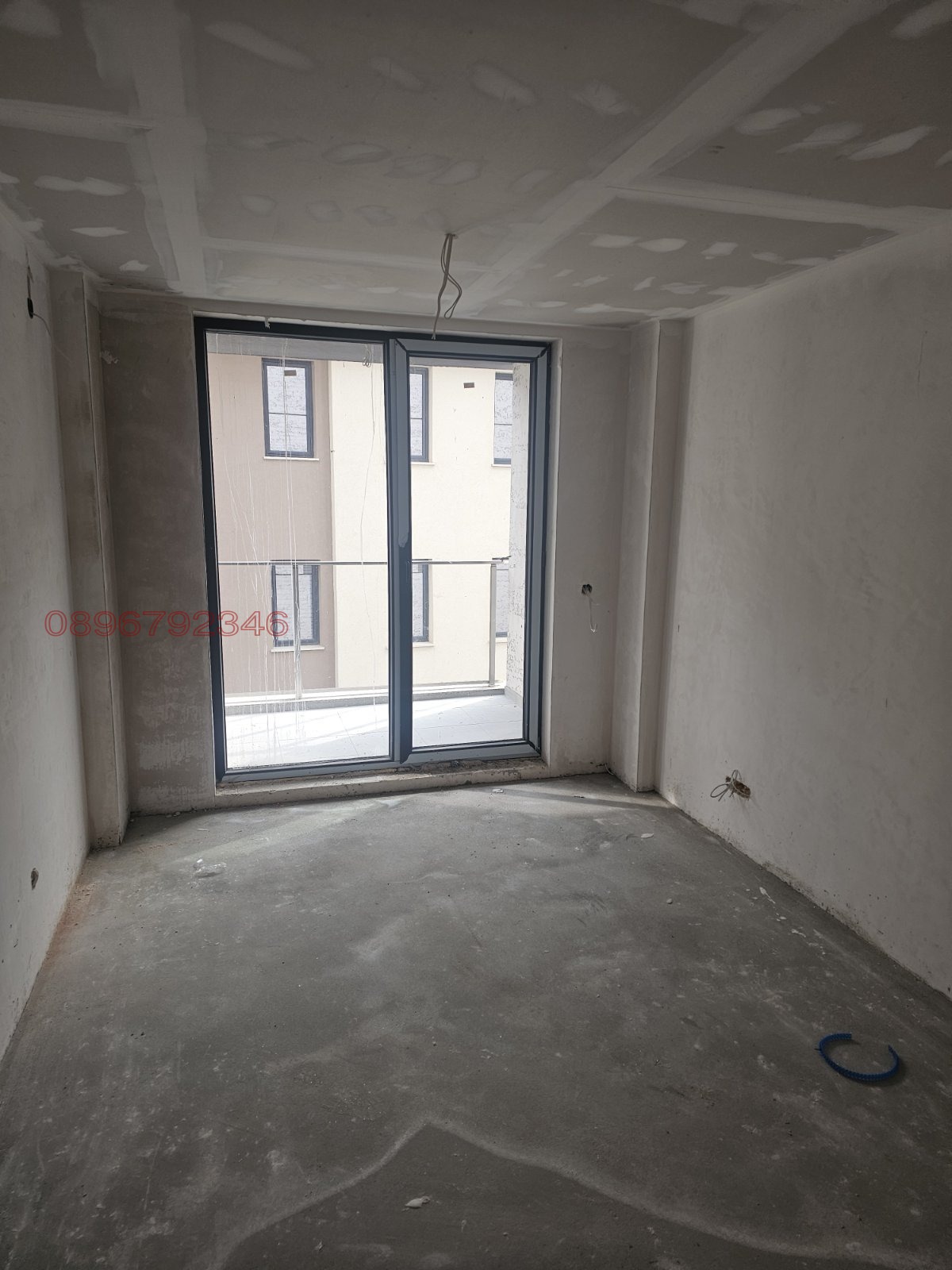 Продава 3-СТАЕН, гр. Казанлък, област Стара Загора, снимка 2 - Апартаменти - 54128641