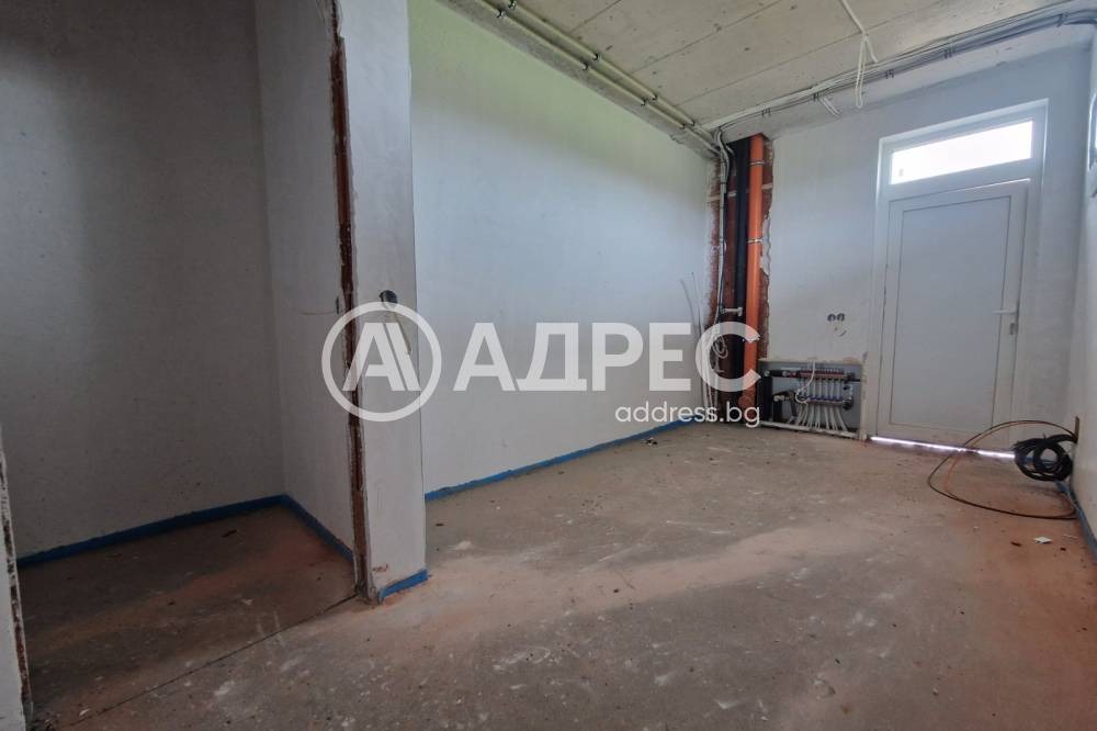 Продава КЪЩА, гр. София, с. Мрамор, снимка 12 - Къщи - 55921977