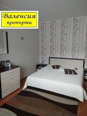 Продажба на тристайни апартаменти в град Враца - изображение 8 