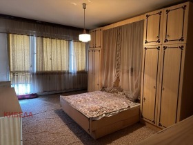 2 Schlafzimmer Radomir, region Pernik 6