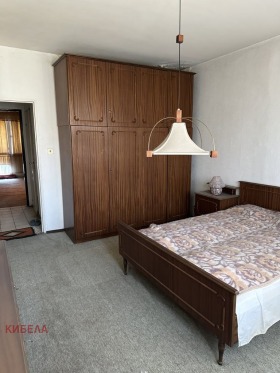 2 Schlafzimmer Radomir, region Pernik 4