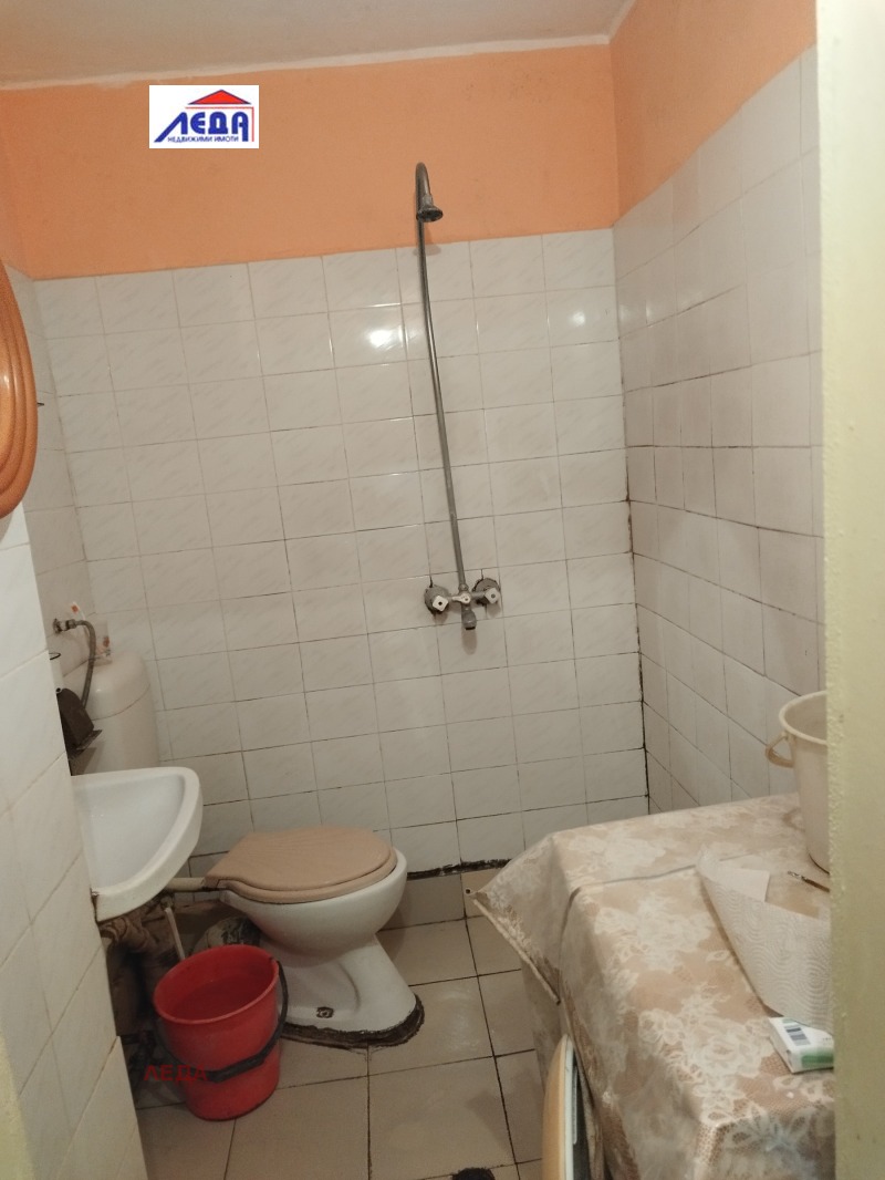 Продава 1-СТАЕН, гр. Плевен, 9-ти квартал, снимка 6 - Апартаменти - 52685644