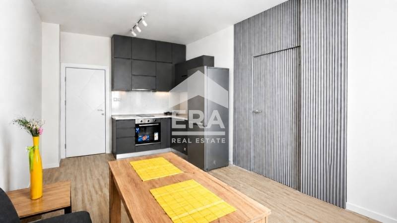 Продава 2-СТАЕН, гр. Търговище, Център, снимка 3 - Апартаменти - 55216106