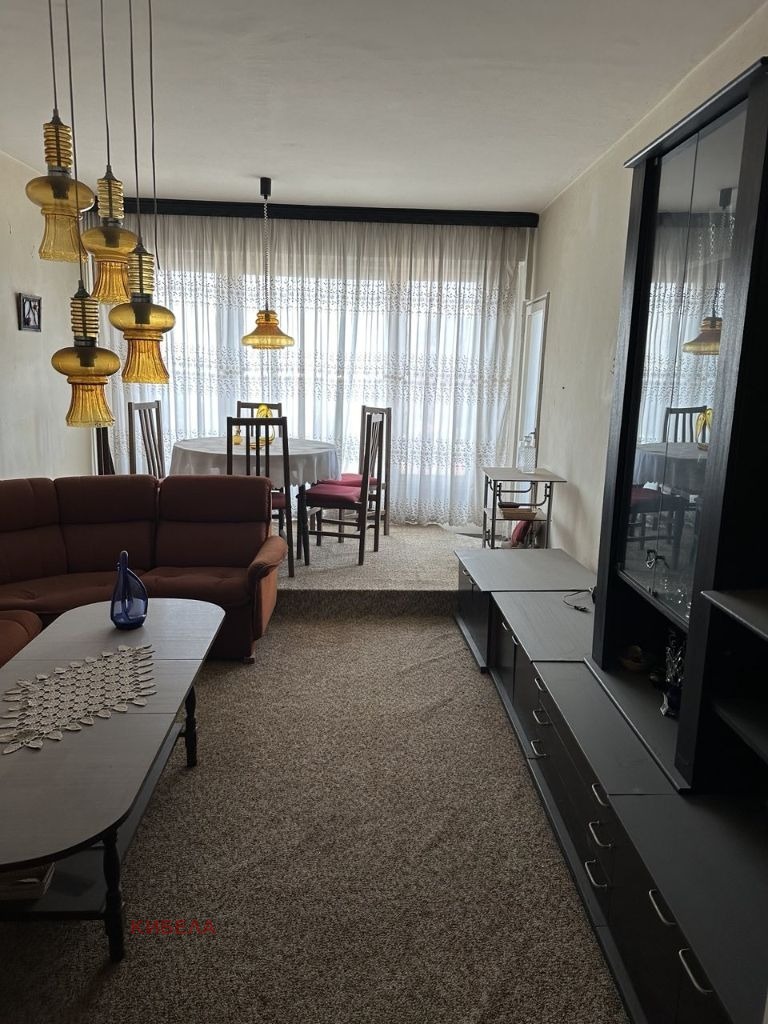 Zu verkaufen  2 Schlafzimmer region Pernik , Radomir , 90 qm | 31643279 - Bild [2]