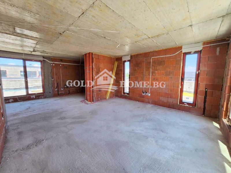 De vânzare  2 dormitoare Plovdiv , Hristo Smirnensci , 245 mp | 65270055 - imagine [2]