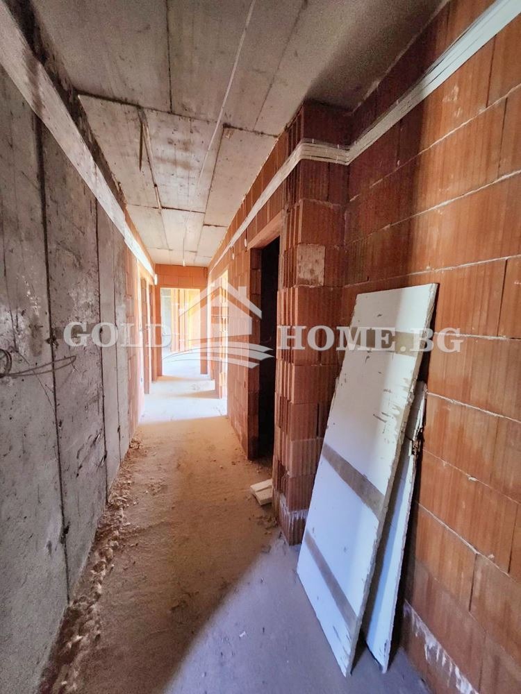 De vânzare  2 dormitoare Plovdiv , Hristo Smirnensci , 245 mp | 65270055 - imagine [7]