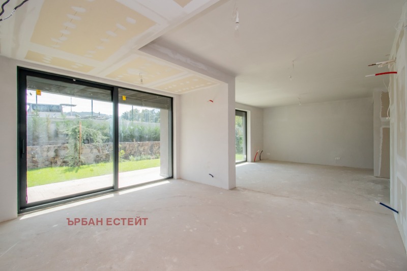 Продава КЪЩА, гр. София, м-т Камбаните, снимка 3 - Къщи - 52159490