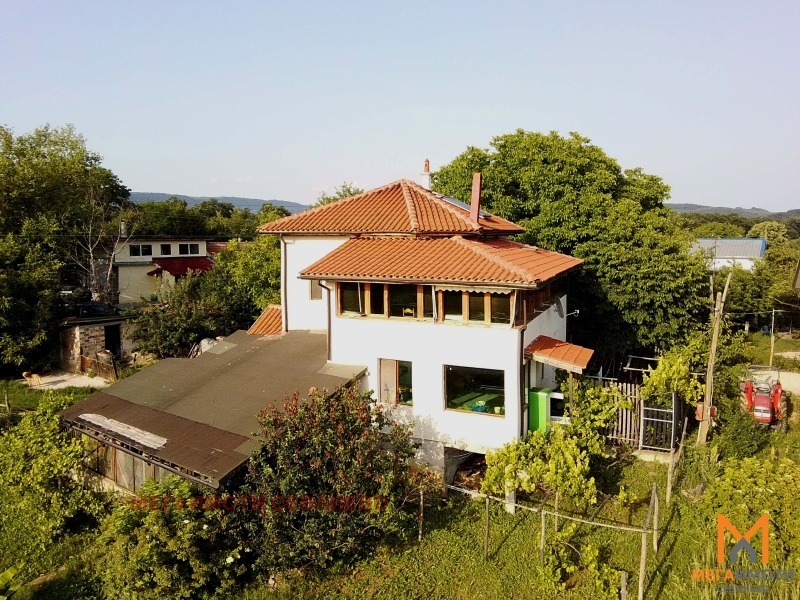 Продава КЪЩА, гр. Севлиево, област Габрово, снимка 2 - Къщи - 54081396
