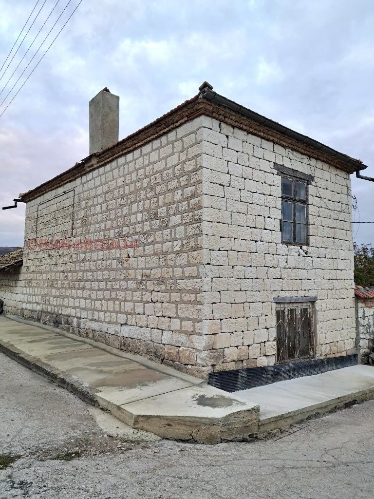 Продава КЪЩА, с. Невша, област Варна, снимка 11 - Къщи - 56522704