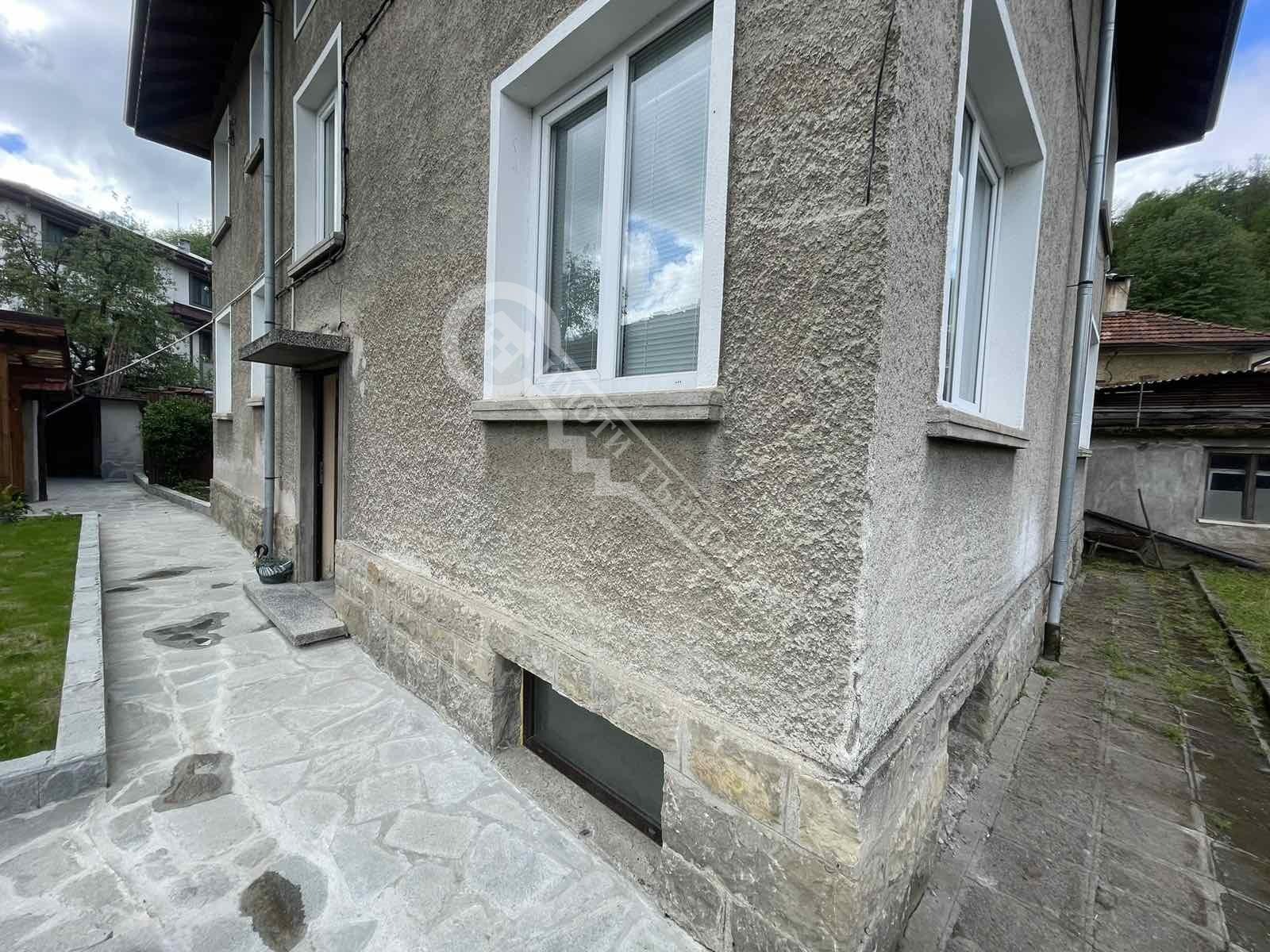 Продава ЕТАЖ ОТ КЪЩА, гр. Трявна, област Габрово