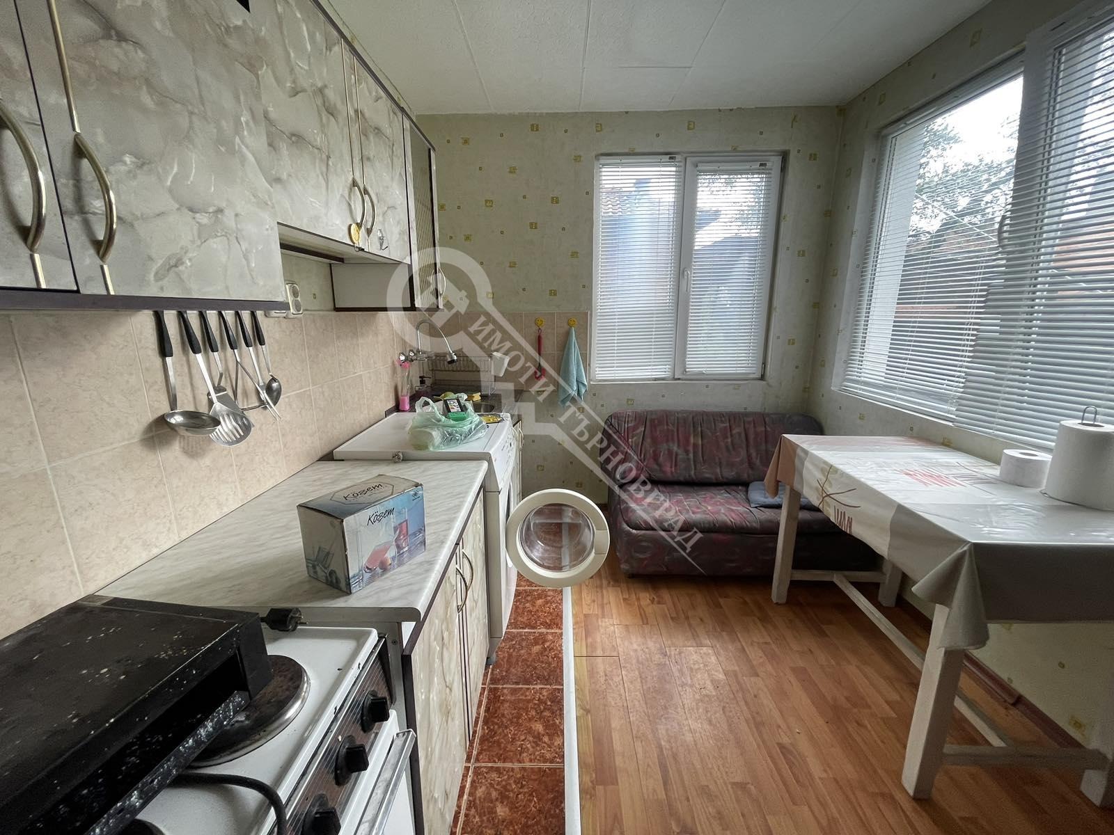 Продава ЕТАЖ ОТ КЪЩА, гр. Трявна, област Габрово, снимка 9 - Етаж от къща - 55885457
