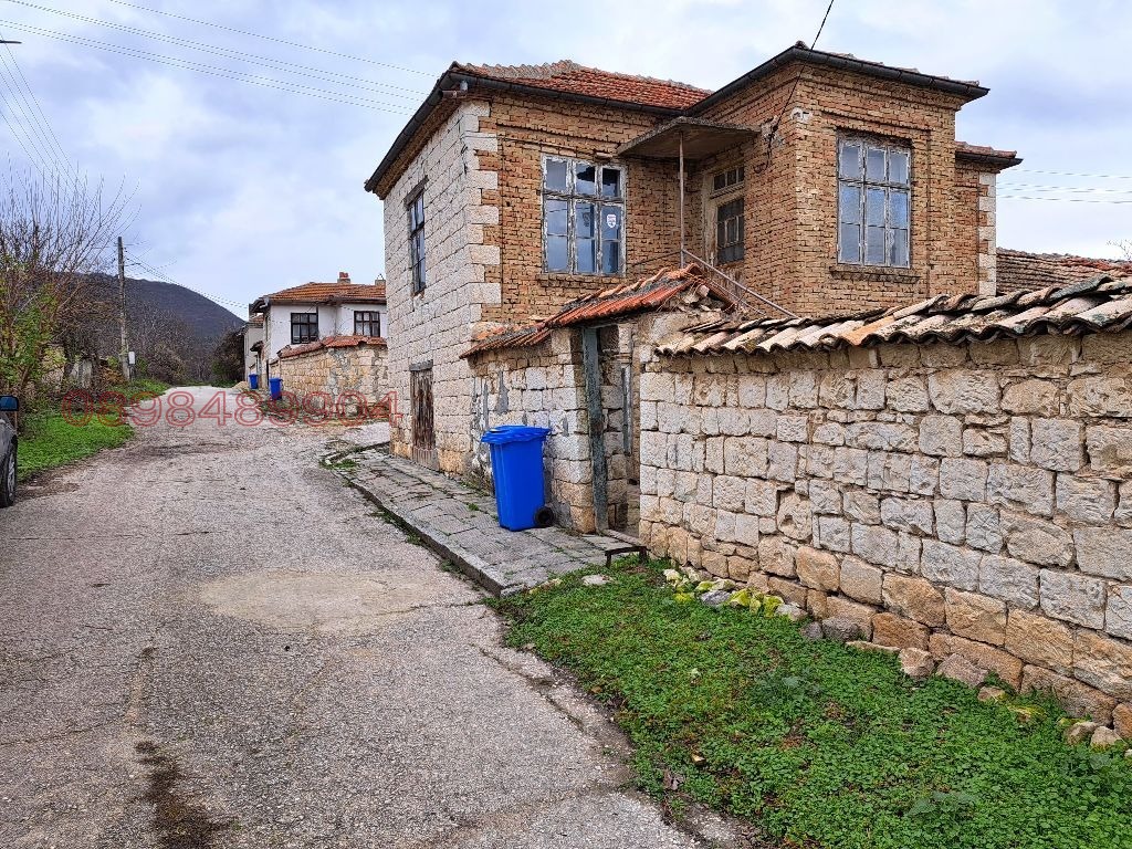 Продава КЪЩА, с. Невша, област Варна, снимка 6 - Къщи - 55051304