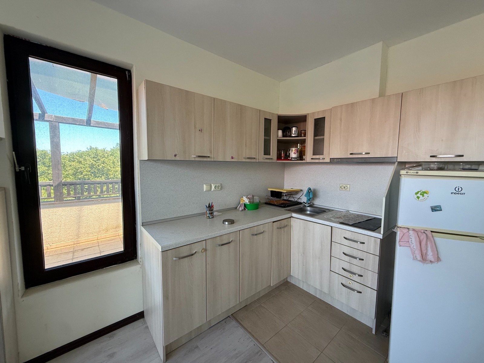 Продава 3-СТАЕН, гр. Приморско, област Бургас, снимка 2 - Апартаменти - 55031130