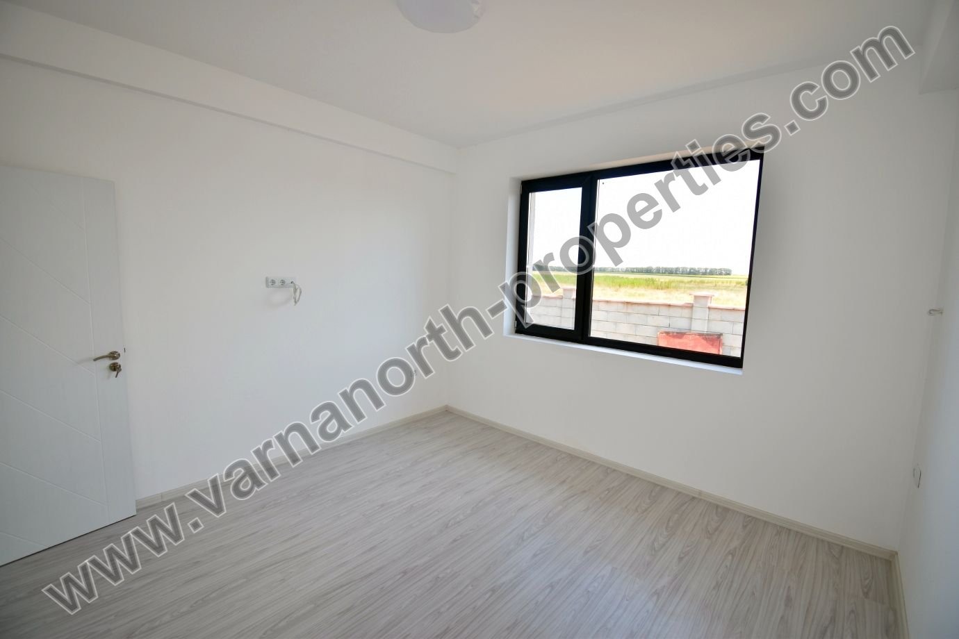 Продава КЪЩА, с. Соколово, област Добрич, снимка 16 - Къщи - 55202395