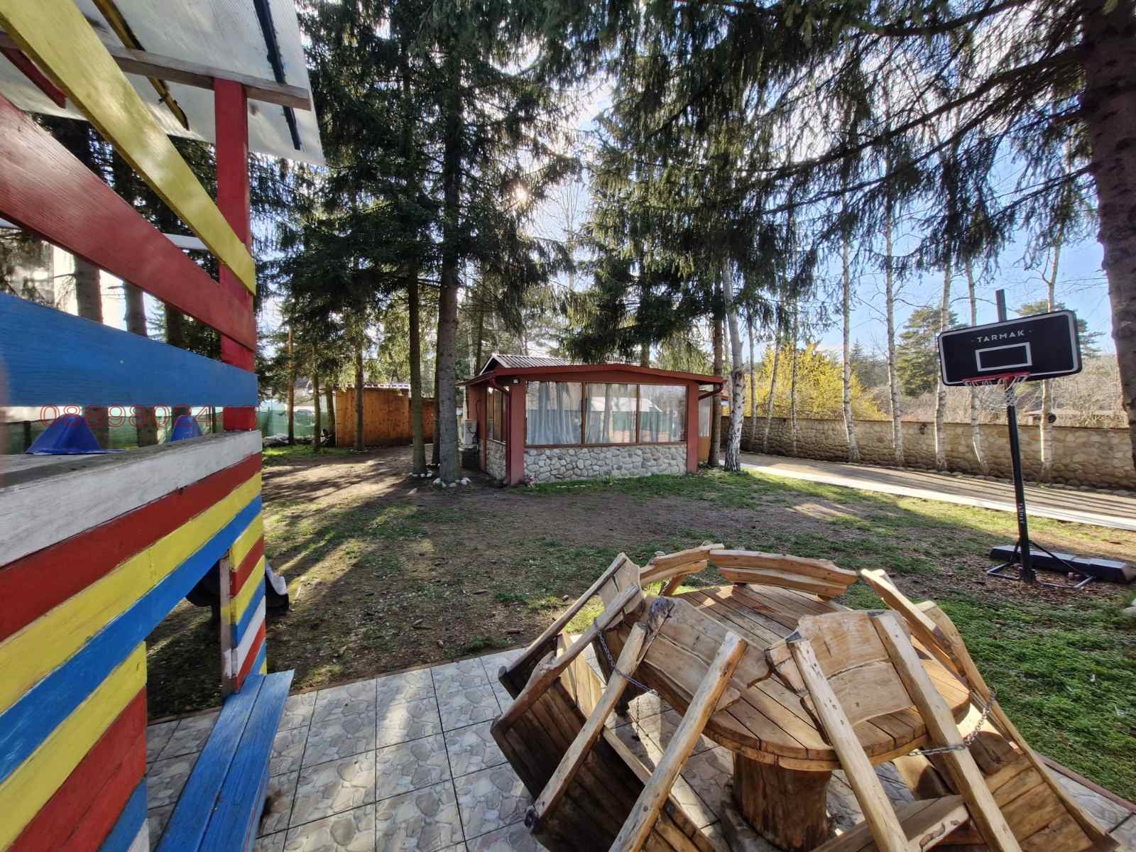 Продава ВИЛА, гр. София, м-т Щъркелово гнездо, снимка 2 - Вили - 54106900