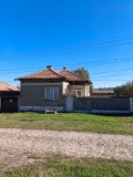 Продава КЪЩА, с. Брестовене, област Разград, снимка 1