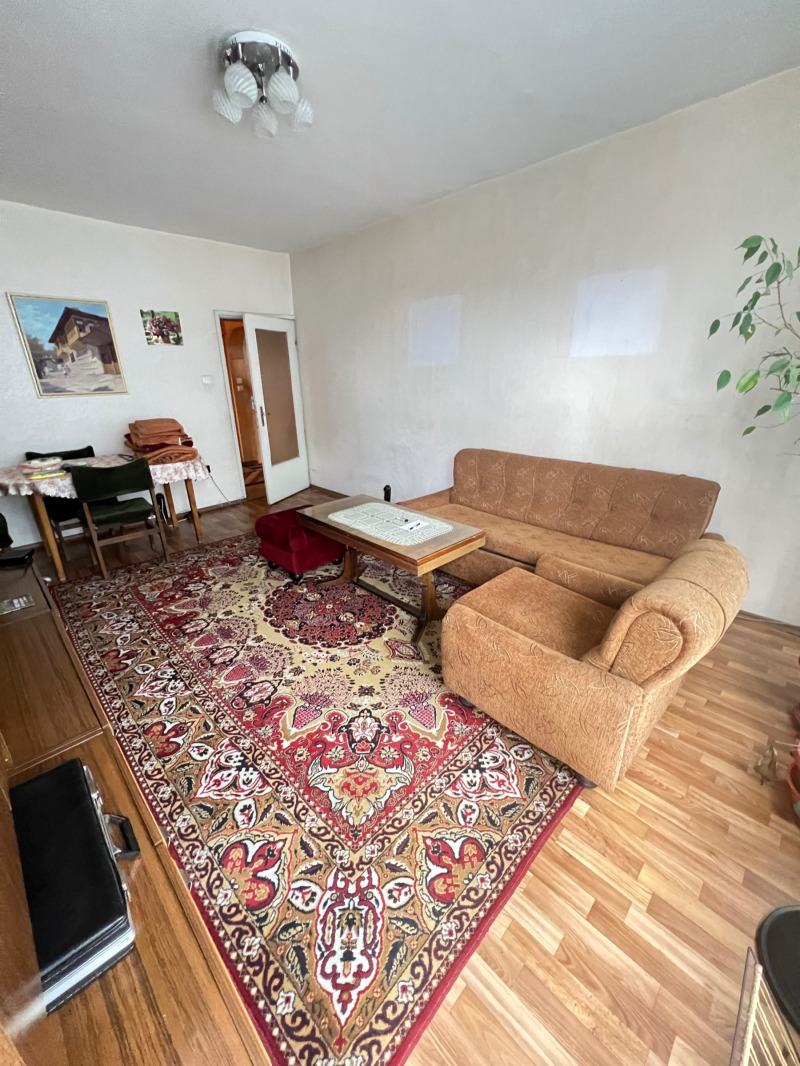 Продава 3-СТАЕН в град София, Красна поляна 1 - 85 кв.м / 170 000 € » 332 491.10 лв., РИЪЛ ИСТЕЙТ ЕЛ ЕКС