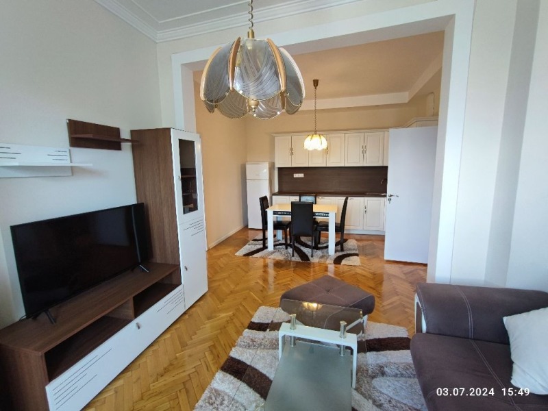 Продава  3-стаен град София , Център , 86 кв.м | 51004040