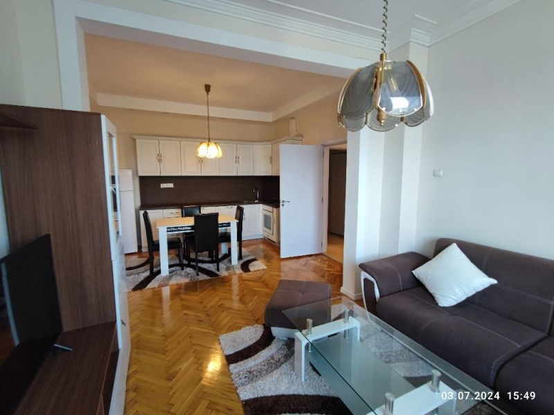 Na prodej  2 ložnice Sofia , Centar , 86 m2 | 51004040 - obraz [2]