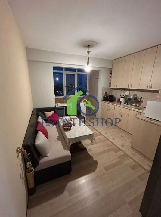 À venda  2 quartos Plovdiv , Izgrev , 92 m² | 17393361