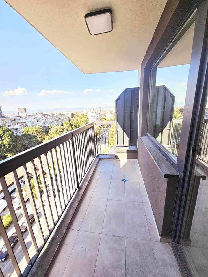 Till salu  2 sovrum Sofia , Banisjora , 159 kvm | 56740175 - bild [2]