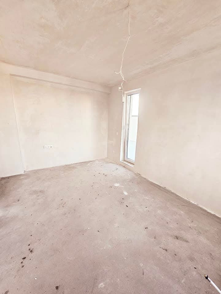 Till salu  2 sovrum Sofia , Banisjora , 159 kvm | 56740175 - bild [4]