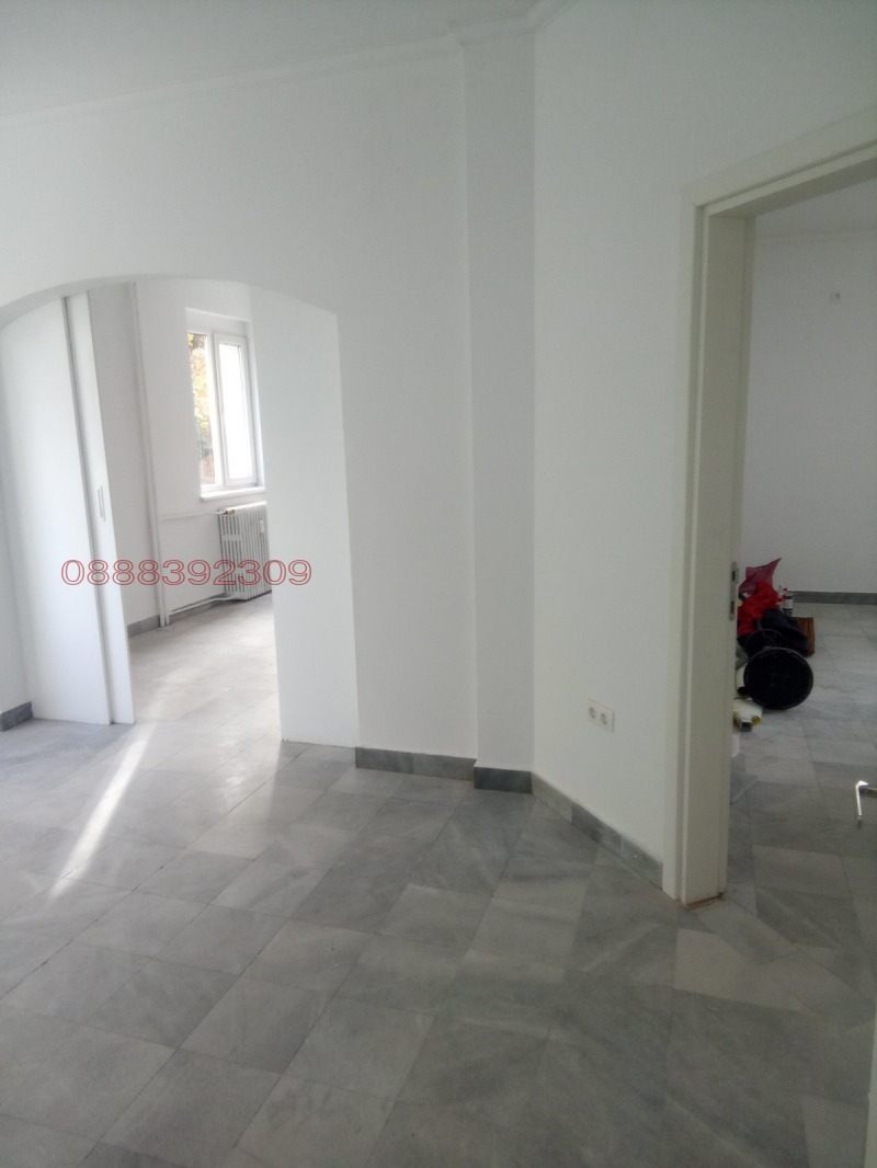 Продава 3-СТАЕН, гр. София, Оборище, снимка 6 - Апартаменти - 52668195