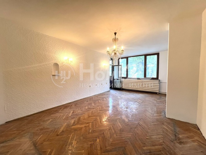 À venda  3 quartos Sofia , Centar , 100 m² | 16026379 - imagem [2]