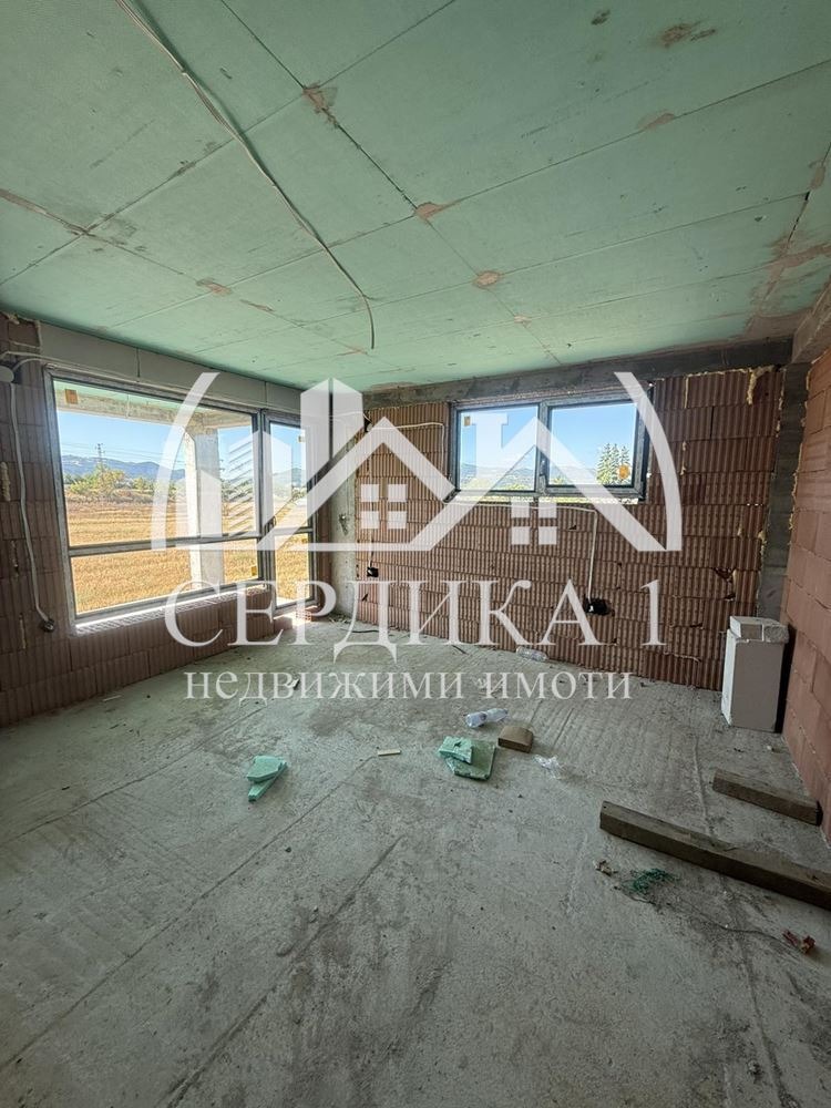 Продава КЪЩА, гр. Благоевград, Втора промишлена зона, снимка 8 - Къщи - 55641086