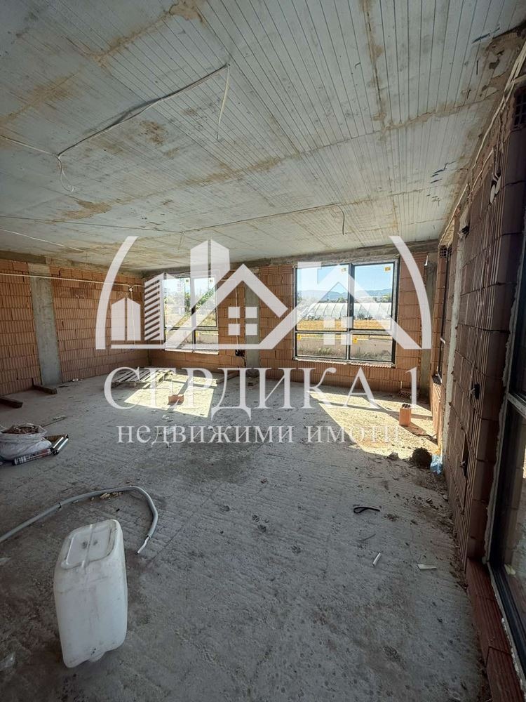 Продава КЪЩА, гр. Благоевград, Втора промишлена зона, снимка 5 - Къщи - 55641086